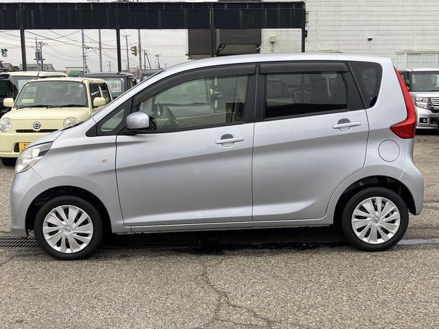 ご来店されたお客様に詳しくお話をさせて頂くために、「修復歴の有無」「不具合箇所の確認」「セールスポイント」等のご案内を行っておりますので、より安心してお乗り頂けるお車となります。