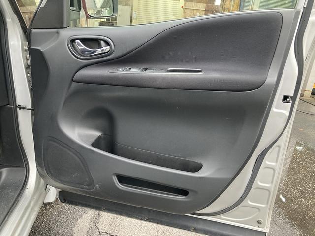 セレナ ハイウェイスター S-ハイブリッド Sキー istop ナビ フルセグ CD DVD Bluetooth Bカメラ フォグ HID アルミ エアロ 片側Pスラ(36枚目)