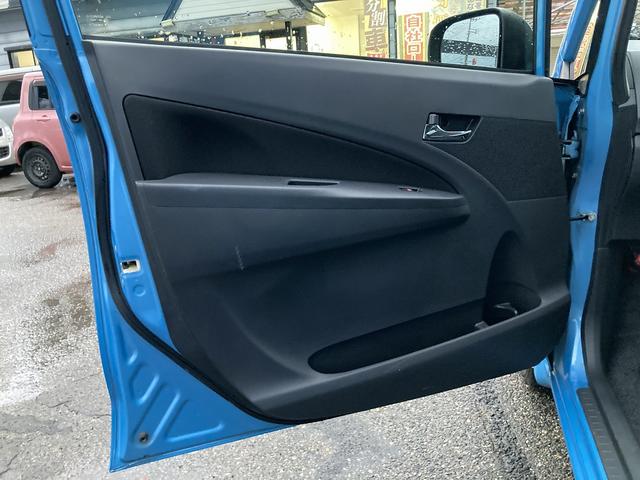 ステラ カスタムＲ　Ｓキー　ｉｓｔｏｐ　ナビ　フルセグ　ＣＤ　ＤＶＤ　Ｂｌｕｅｔｏｏｔｈ　フォグ　ＨＩＤ　アルミ（33枚目）