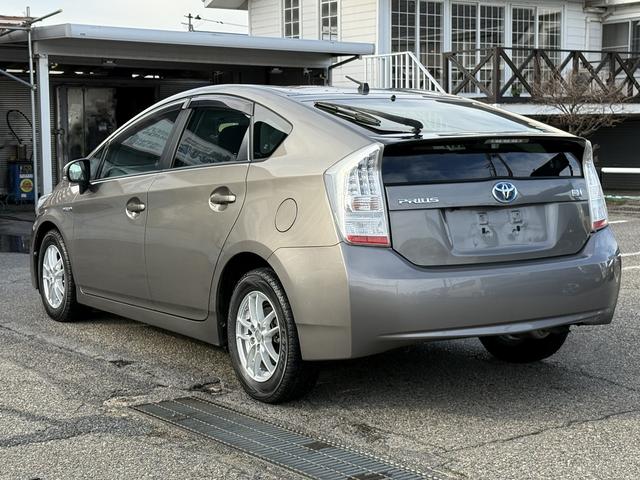 プリウス Ｓ　ＬＥＤエディション　自社　ローン　対応　ｉｓｔｏｐ　Ｓキー　ＥＴＣ　ナビ　　ワンセグ　ＣＤ　ＤＶＤ　Ｂｌｕｅｔｏｏｔｈ　ＬＥＤ　アルミ（13枚目）