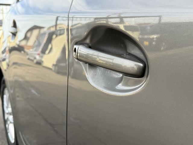 プリウス Ｓ　ＬＥＤエディション　自社　ローン　対応　ｉｓｔｏｐ　Ｓキー　ＥＴＣ　ナビ　　ワンセグ　ＣＤ　ＤＶＤ　Ｂｌｕｅｔｏｏｔｈ　ＬＥＤ　アルミ（44枚目）