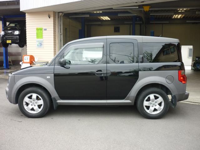 エレメント ベースグレード 4WD キーレス ETC ドラレコ Bluetooth ナビ ワンセグテレビ(3枚目)