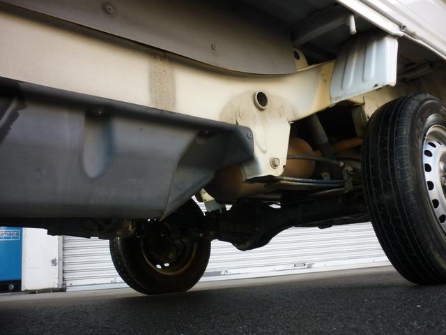 ハイゼットトラック エアコン・パワステ　スペシャル　４ＷＤ　エアコン　パワステ　マニュアル５速（27枚目）