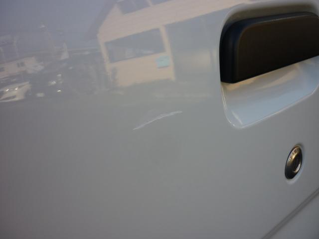 ハイゼットトラック エアコン・パワステ　スペシャル　４ＷＤ　エアコン　パワステ　マニュアル５速（33枚目）