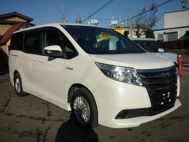 ノア ハイブリッドＸ　両側パワースライドドア　フリップダウン　ナビ　テレビ　Ｂｌｕｅｔｏｏｔｈ　バックカメラ　スマートキースペア有　トヨタセーフティセンス　ＥＴＣ（7枚目）