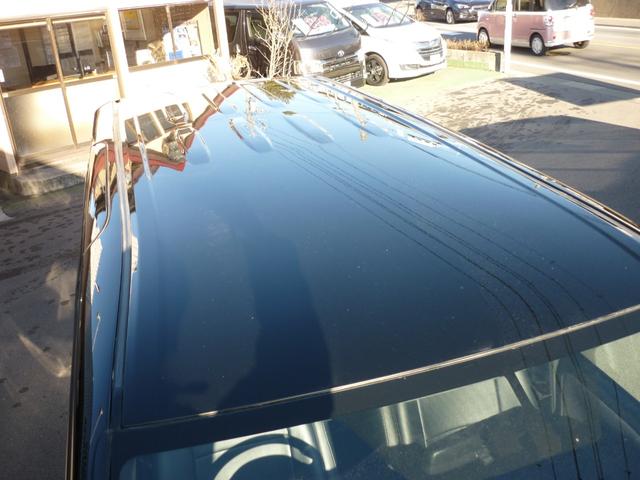 ヴォクシー ハイブリッドＸ　両側パワースライドドア　ハイブリット　スマートキースペア有　ナビ　Ｂｌｕｅｔｏｏｔｈ　バックカメラ　フリップダウンモニター　ワイパーデアイサー　ＥＴＣ（11枚目）