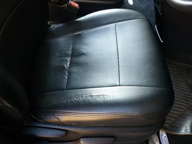 ヴォクシー ハイブリッドＸ　両側パワースライドドア　ハイブリット　スマートキースペア有　ナビ　Ｂｌｕｅｔｏｏｔｈ　バックカメラ　フリップダウンモニター　ワイパーデアイサー　ＥＴＣ（19枚目）