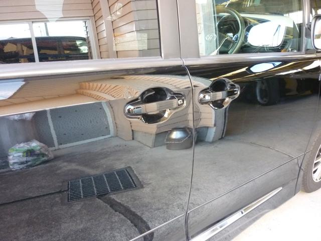 ヴォクシー ハイブリッドＸ　両側パワースライドドア　ハイブリット　スマートキースペア有　ナビ　Ｂｌｕｅｔｏｏｔｈ　バックカメラ　フリップダウンモニター　ワイパーデアイサー　ＥＴＣ（34枚目）