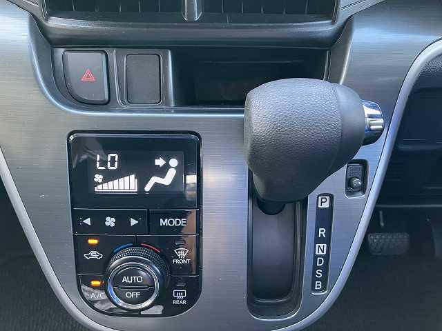 ステラ カスタムＦ　検２年　アイドリングストップ　スマートキー　ＣＤ　フォグ　ＨＩＤ　アルミホイール　ベンチシート　ウィンカーミラー　オートエアコン　プッシュスタート（21枚目）