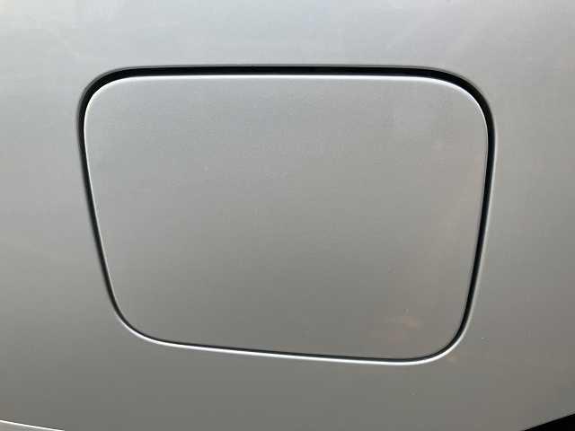 セレナ ハイウェイスター　Ｓ－ハイブリッド　エアロモード　検８年２月　全国　自社　ローン　対応　アイドリングストップ　両側パワースライドドア　スマートキー　プッシュスタート　ＥＴＣ　ナビ　ＴＶ　アルミホイール　ＨＩＤ　エアロ　フォグ（52枚目）