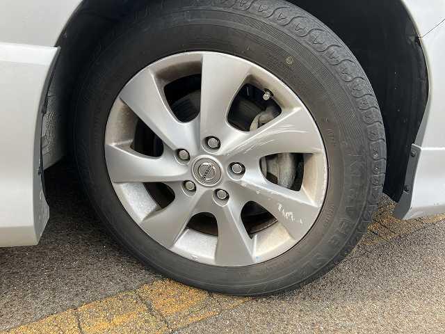 セレナ ハイウェイスター　Ｓ－ハイブリッド　エアロモード　検８年２月　全国　自社　ローン　対応　アイドリングストップ　両側パワースライドドア　スマートキー　プッシュスタート　ＥＴＣ　ナビ　ＴＶ　アルミホイール　ＨＩＤ　エアロ　フォグ（64枚目）