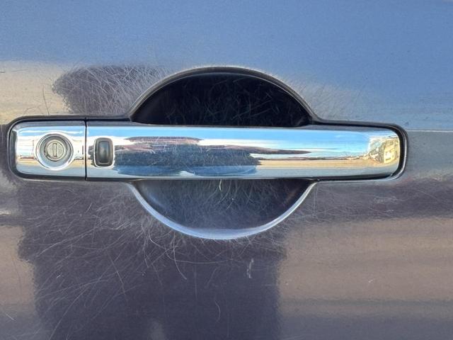 セレナ ハイウェイスター　Ｓ－ハイブリッド　自社　ローン　対応　検２年　Ｓキー　ナビ　フルセグ　ＣＤ　ＤＶＤ　ＨＩＤ　フォグ　アルミ　エアロ　片側Ｐスラ　自社分割　一般ローン通らない方　頭金不要　最大６０回払い　保証人不要　仮審査必要（39枚目）