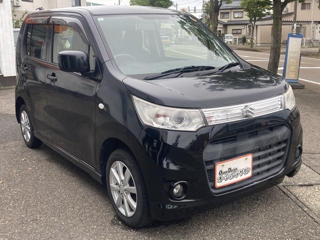 ワゴンＲスティングレー Ｘ　４ＷＤ　Ｓキー　ＣＤ　アルミ　ＨＩＤ　エアロ　フォグ（8枚目）