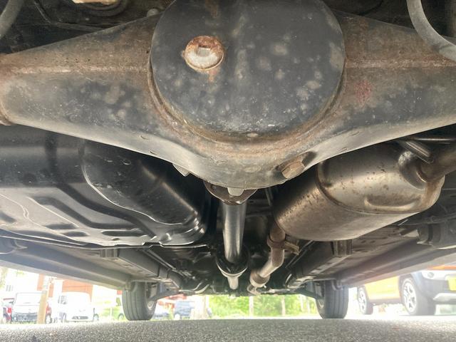 ワゴンＲスティングレー Ｘ　４ＷＤ　Ｓキー　ＣＤ　アルミ　ＨＩＤ　エアロ　フォグ（43枚目）