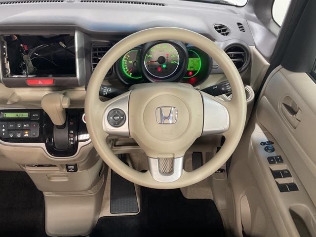 Ｎ－ＢＯＸ Ｇ・Ｌパッケージ　Ｉ－ＳＴＯＰ　全席ＰＷ　イモビライザー　ＡＡＣ　横滑り防止　スマートキー　ＡＢＳ　ＥＴＣ　キーレスＥ　パワーステアリング　片側電動両側スライドドア　運転席エアバッグ　Ｗエアーバック（13枚目）