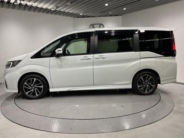 ステップワゴンスパーダ スパーダ・クールスピリットホンダセンシング　純正ドライブレコーダー前後あり　サイドエアバック　スマートキ　左右電動スライドドア　バックモニタ　Ｗエアコン　地ＴＶ　ナビ＆ＴＶ　三列シート　助手席エアバッグ　ＡＡＣ　横滑り防止機能　ターボ車　ＡＢＳ（5枚目）