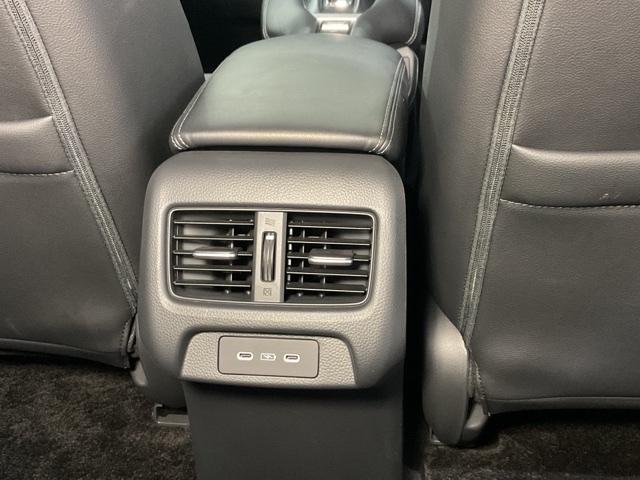 ZR-V e:HEVZ特別仕様車ブラックスタイル 【弊社デモカー】 アラウンドビューモニター LEDヘッドランプ スマ-トキ- クルコン ETC車載器 電動シート ドライブレコーダー シートヒーター 本革シート バックカメラ 盗難防止装置 ESC(21枚目)