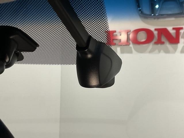 フリードハイブリッド ハイブリッド・Gホンダセンシング 軽減ブレーキ キーフリーシステム DVD再生可能 サイドカーテンエアバック ECON 後カメラ Aクルーズ 地デジフルセグTV LEDヘッドランプ シートH 横滑防止(26枚目)