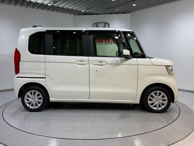 Ｎ－ＢＯＸ Ｇ・Ｌターボホンダセンシング　【いまコレ＋】新品フロアマット　Ｗ電動ドア　リアカメラ　衝突軽減ブレーキ　クルコン　フルタイム４ＷＤ　ＬＥＤライト　パワーウィンドウ　ドラレコ　エアコン　盗難防止システム　サイドエアバッグ　ターボ（8枚目）