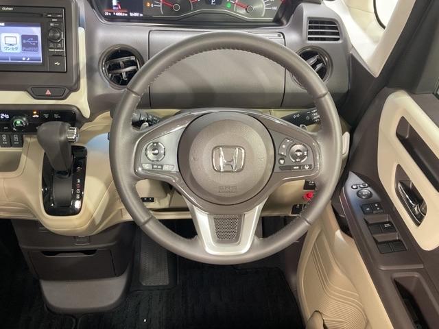 Ｎ－ＢＯＸ Ｇ・Ｌターボホンダセンシング　【いまコレ＋】新品フロアマット　Ｗ電動ドア　リアカメラ　衝突軽減ブレーキ　クルコン　フルタイム４ＷＤ　ＬＥＤライト　パワーウィンドウ　ドラレコ　エアコン　盗難防止システム　サイドエアバッグ　ターボ（13枚目）