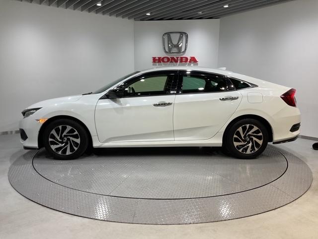 シビック セダンホンダセンシング ドラレコ LEDヘッド 前席シートヒーター スマートキー クルーズコントロール ターボ DVD再生 サイドエアバック ETC ESC ナビTV オートエアコン エアバッグ(4枚目)