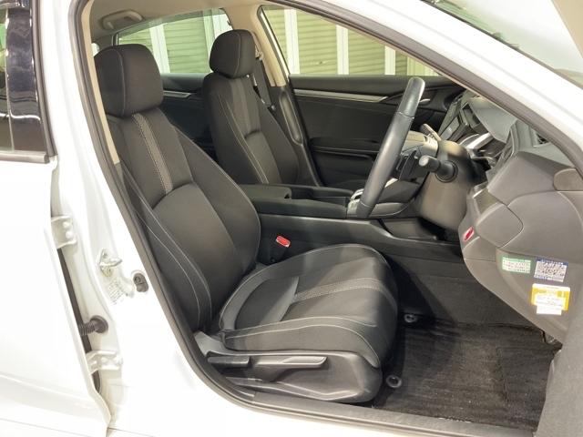 シビック セダンホンダセンシング ドラレコ LEDヘッド 前席シートヒーター スマートキー クルーズコントロール ターボ DVD再生 サイドエアバック ETC ESC ナビTV オートエアコン エアバッグ(16枚目)