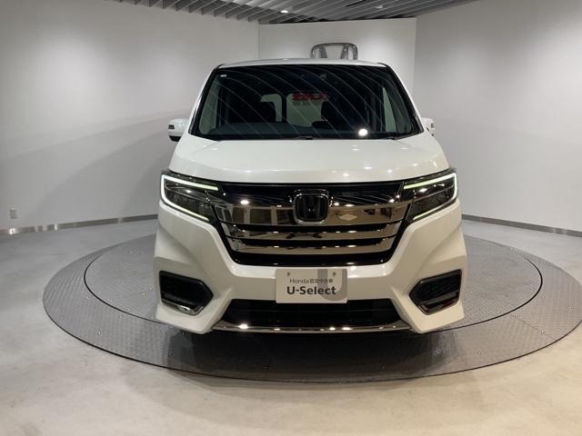 ステップワゴンスパーダ スパーダ・クールスピリットホンダセンシング サイドエアバック スマートキ 左右電動スライドドア バックモニタ Wエアコン 地TV ナビ&TV 三列シート 助手席エアバッグ ドライブレコーダ AAC(3枚目)