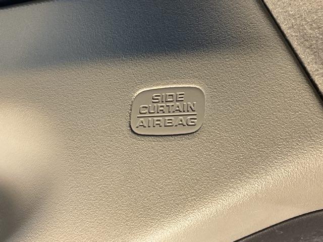 ステップワゴンスパーダ スパーダ・クールスピリットホンダセンシング サイドエアバック スマートキ 左右電動スライドドア バックモニタ Wエアコン 地TV ナビ&TV 三列シート 助手席エアバッグ ドライブレコーダ AAC(31枚目)