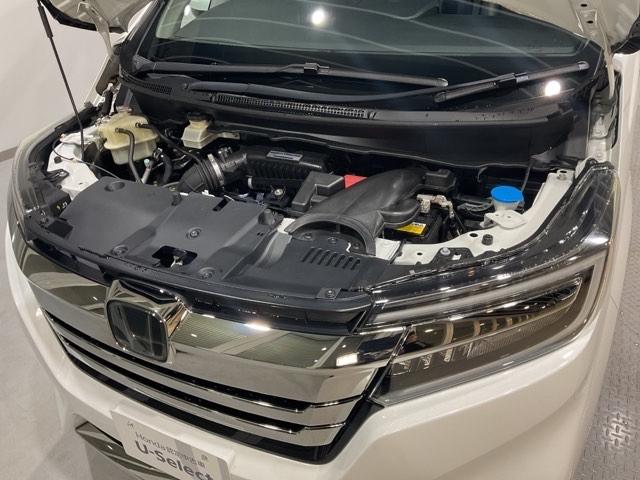 ステップワゴンスパーダ スパーダ・クールスピリットホンダセンシング サイドエアバック スマートキ 左右電動スライドドア バックモニタ Wエアコン 地TV ナビ&TV 三列シート 助手席エアバッグ ドライブレコーダ AAC(35枚目)