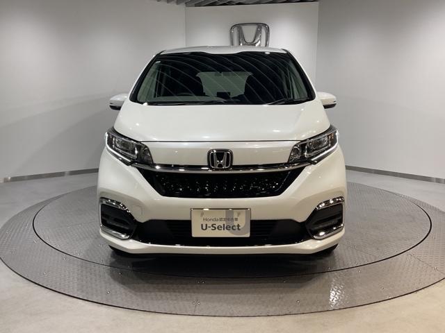 フリード+ハイブリッド ハイブリッドG・ホンダセンシング 四駆 バックモニター 盗難防止装置 ナビ・TV キーレス ETC車載器 地デジ クルーズコントロール AAC DVD再生 ECON パワーウィンドウ エアバッグ(4枚目)