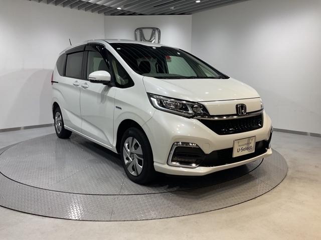 フリード+ハイブリッド ハイブリッドG・ホンダセンシング 四駆 バックモニター 盗難防止装置 ナビ・TV キーレス ETC車載器 地デジ クルーズコントロール AAC DVD再生 ECON パワーウィンドウ エアバッグ(10枚目)