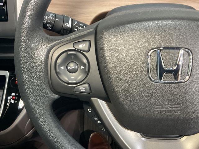 フリード+ハイブリッド ハイブリッドG・ホンダセンシング 四駆 バックモニター 盗難防止装置 ナビ・TV キーレス ETC車載器 地デジ クルーズコントロール AAC DVD再生 ECON パワーウィンドウ エアバッグ(30枚目)