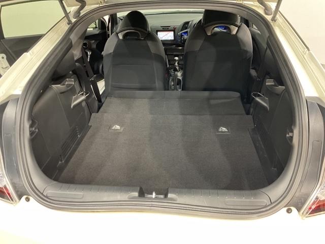 ＣＲ－Ｚ αマスターレーベル　Ｂカメラ　スマキー　ＥＴＣ　オートクルーズ　フルセグ　アイストップ　キーフリーシステム　Ｗエアバッグ　ＡＢＳ　オートエアコン　パワーウインドウ　パワーステアリング　エアバッグ（18枚目）