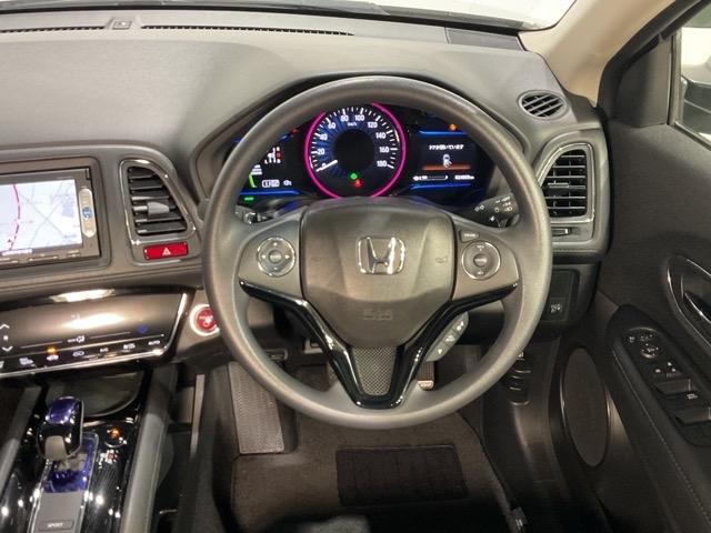 ヴェゼル ハイブリッド オートエアコン スマートキー パワーウィンドウ エアバッグ パワーステアリング クルーズコントロール バックカメラ ETC 4WD ABS キーレス VSA WSRS(12枚目)