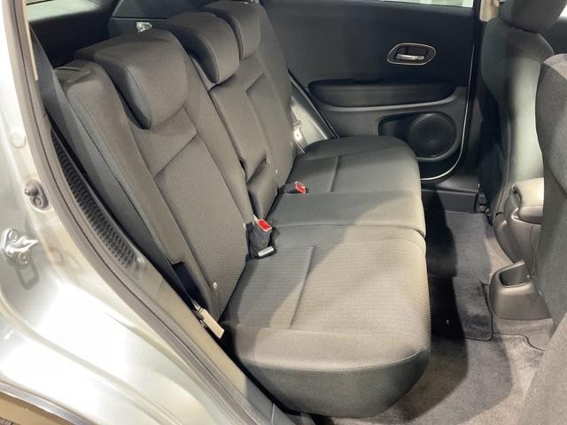 ヴェゼル ハイブリッド オートエアコン スマートキー パワーウィンドウ エアバッグ パワーステアリング クルーズコントロール バックカメラ ETC 4WD ABS キーレス VSA WSRS(16枚目)