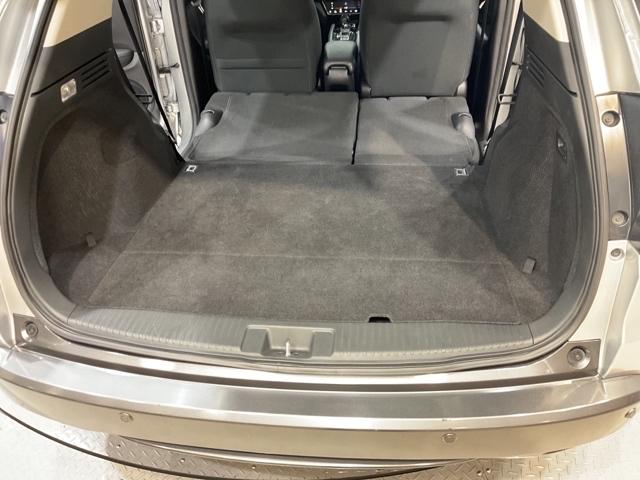 ヴェゼル ハイブリッド オートエアコン スマートキー パワーウィンドウ エアバッグ パワーステアリング クルーズコントロール バックカメラ ETC 4WD ABS キーレス VSA WSRS(19枚目)