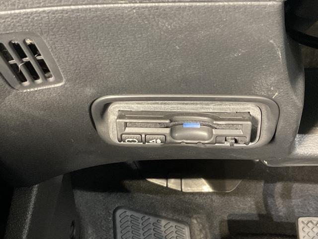 ヴェゼル ハイブリッド オートエアコン スマートキー パワーウィンドウ エアバッグ パワーステアリング クルーズコントロール バックカメラ ETC 4WD ABS キーレス VSA WSRS(24枚目)