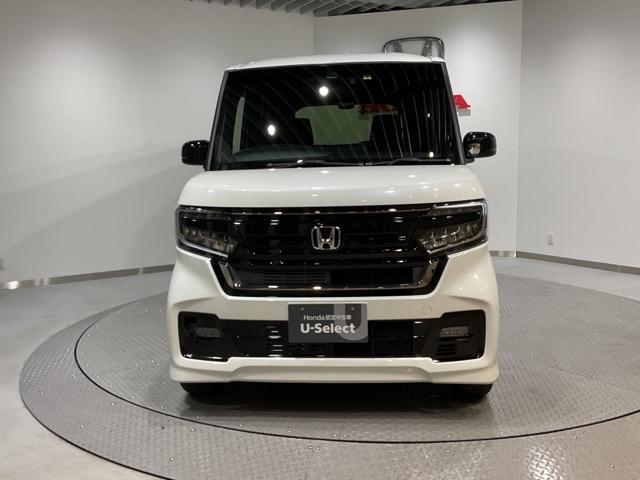 N-BOXカスタム L サイドエアバッグ ナビTV Aストップ シートヒータ キーフリーシステム LEDライト リアカメ クルーズコントロール AC DVD視聴可能 スマキー ETC 横滑り防止 フルセグTV ABS(3枚目)