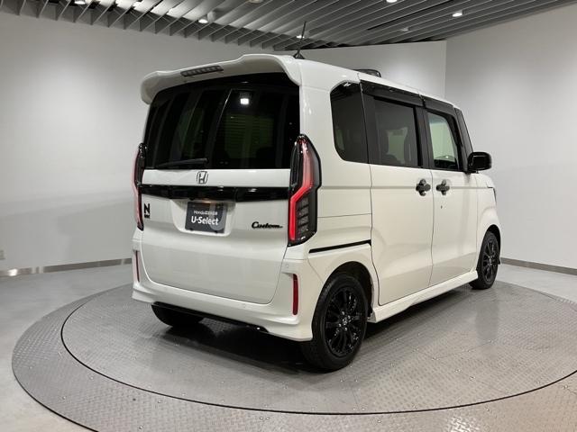 N-BOXカスタム L サイドエアバッグ ナビTV Aストップ シートヒータ キーフリーシステム LEDライト リアカメ クルーズコントロール AC DVD視聴可能 スマキー ETC 横滑り防止 フルセグTV ABS(7枚目)