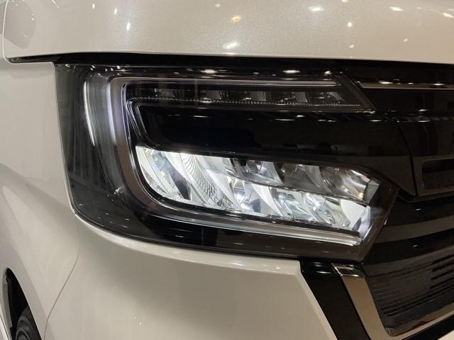 N-BOXカスタム L サイドエアバッグ ナビTV Aストップ シートヒータ キーフリーシステム LEDライト リアカメ クルーズコントロール AC DVD視聴可能 スマキー ETC 横滑り防止 フルセグTV ABS(10枚目)