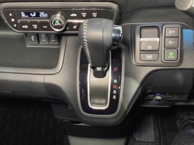 N-BOXカスタム L サイドエアバッグ ナビTV Aストップ シートヒータ キーフリーシステム LEDライト リアカメ クルーズコントロール AC DVD視聴可能 スマキー ETC 横滑り防止 フルセグTV ABS(15枚目)