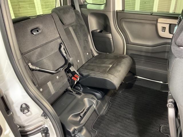 N-BOXカスタム L サイドエアバッグ ナビTV Aストップ シートヒータ キーフリーシステム LEDライト リアカメ クルーズコントロール AC DVD視聴可能 スマキー ETC 横滑り防止 フルセグTV ABS(18枚目)