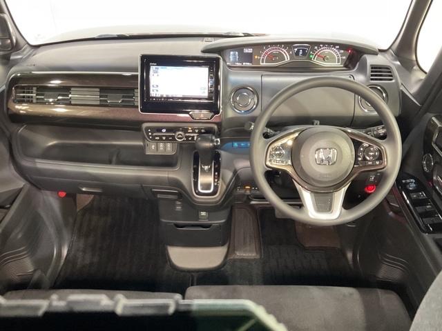 N-BOXカスタム G・Lホンダセンシング 【いまコレ+】新品フロアマット エアコン 衝突被害軽減装置 シ-トヒ-タ- VSA パワーウィンドウ エアバック 4WD車 キーフリー 地デジ サイドエアバック クルコン スマートキ ナビTV LED(12枚目)