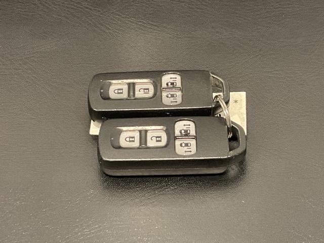 Ｎ－ＢＯＸ ＧＳＳパッケージ　Ｗ電動ドア　Ｉストップ　ダブルエアバック　ＴＶナビ　イモビ　地デジ　スマートキー＆プッシュスタート　ＤＶＤ視聴可　ＥＴＣ付き　フルオートエアコン　キーレスエントリ　パワーウインドウ（33枚目）