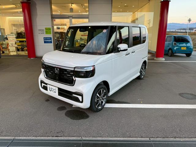 Ｎ－ＢＯＸカスタム ベースグレード　４ＷＤ　届出済み未使用車　片側パワースライドドア　オーディオレス（2枚目）