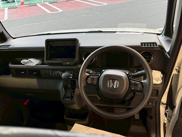 Ｎ－ＢＯＸカスタム ベースグレード　４ＷＤ　届出済み未使用車　片側パワースライドドア　オーディオレス（12枚目）