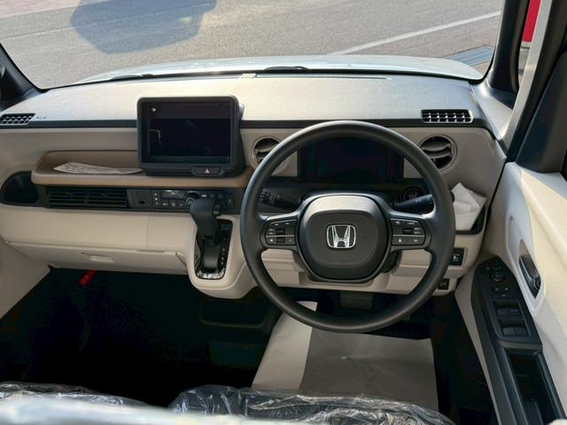 Ｎ－ＢＯＸ ベースグレード　ＦＦ　届出済み未使用車　両側パワースライドドア　オーディオレス（13枚目）