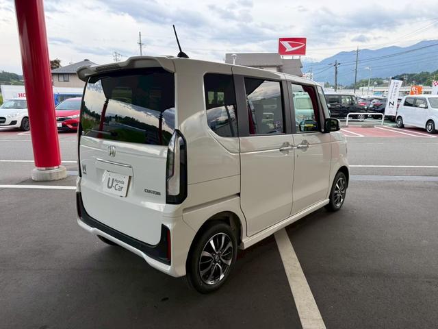 Ｎ－ＢＯＸカスタム ベースグレード　４ＷＤ　レンタカーアップ　ナビ　ＥＴＣ　バックカメラ（4枚目）