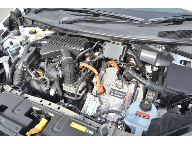 オーラ Ｇ　ＦＯＵＲ　レザーエディション　ワンオーナー　純正ナビ　フルセグ　Ｂｌｕｅｔｏｏｔｈ　全方位モニター　プロパイロット　ブラックレザー　ＢＯＳＥサウンド　シートヒーター　ハンドルヒーター　ＥＴＣ　インテリジェントキー×２（13枚目）