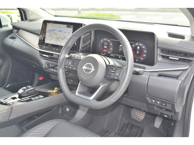 オーラ Ｇ　ＦＯＵＲ　レザーエディション　ワンオーナー　純正ナビ　フルセグ　Ｂｌｕｅｔｏｏｔｈ　全方位モニター　プロパイロット　ブラックレザー　ＢＯＳＥサウンド　シートヒーター　ハンドルヒーター　ＥＴＣ　インテリジェントキー×２（14枚目）